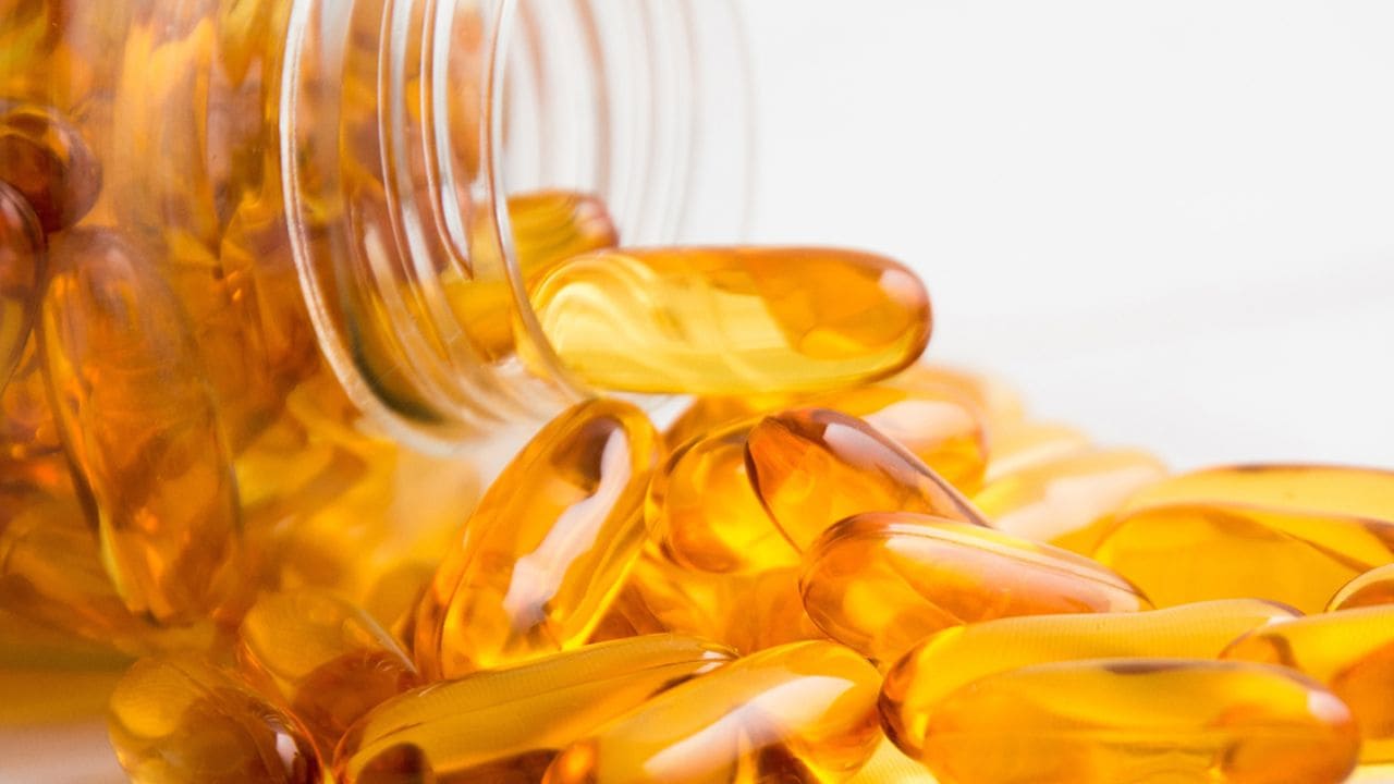 बिना सोचे समझे खा लिए है विटामिन डी के सप्लीमेंट्स, तों जान लो इसके घातक परिणाम, लाभ और लेने का सही टाइम