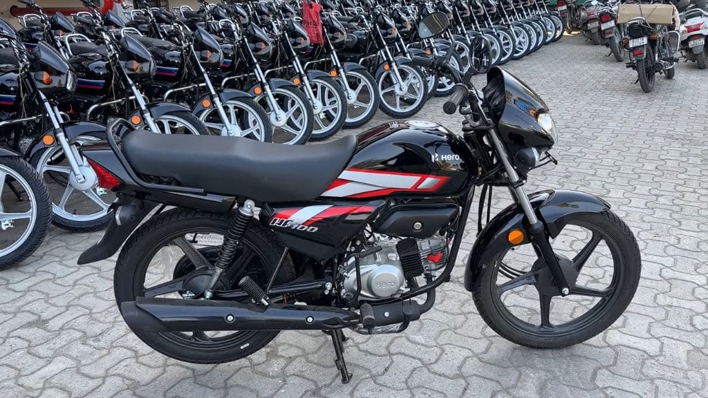 70 Km माइलेज वाली Hero की इस दमदार बाइक को सिर्फ 18,00 की EMI पर खरीदें