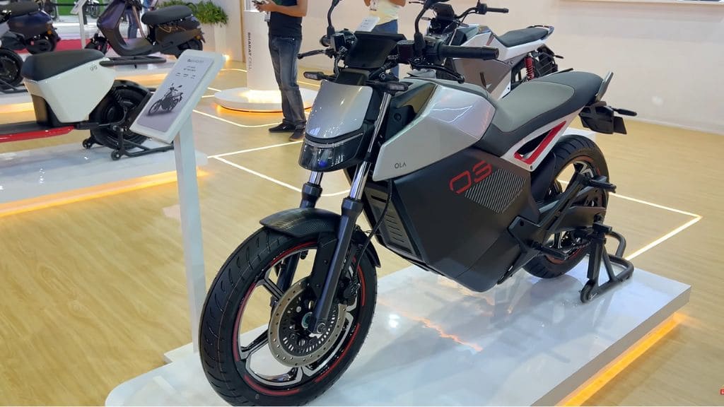 Ola ने लॉन्च की 500 Km की रेंज के साथ जबरदस्त इलेक्ट्रिक बाइक, कीमत बस इतनी